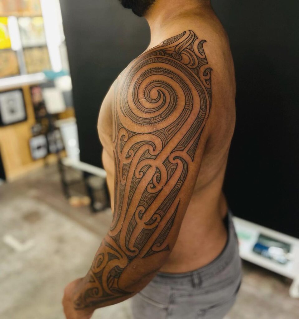 Swirling Traditions: Polynesian Patterns