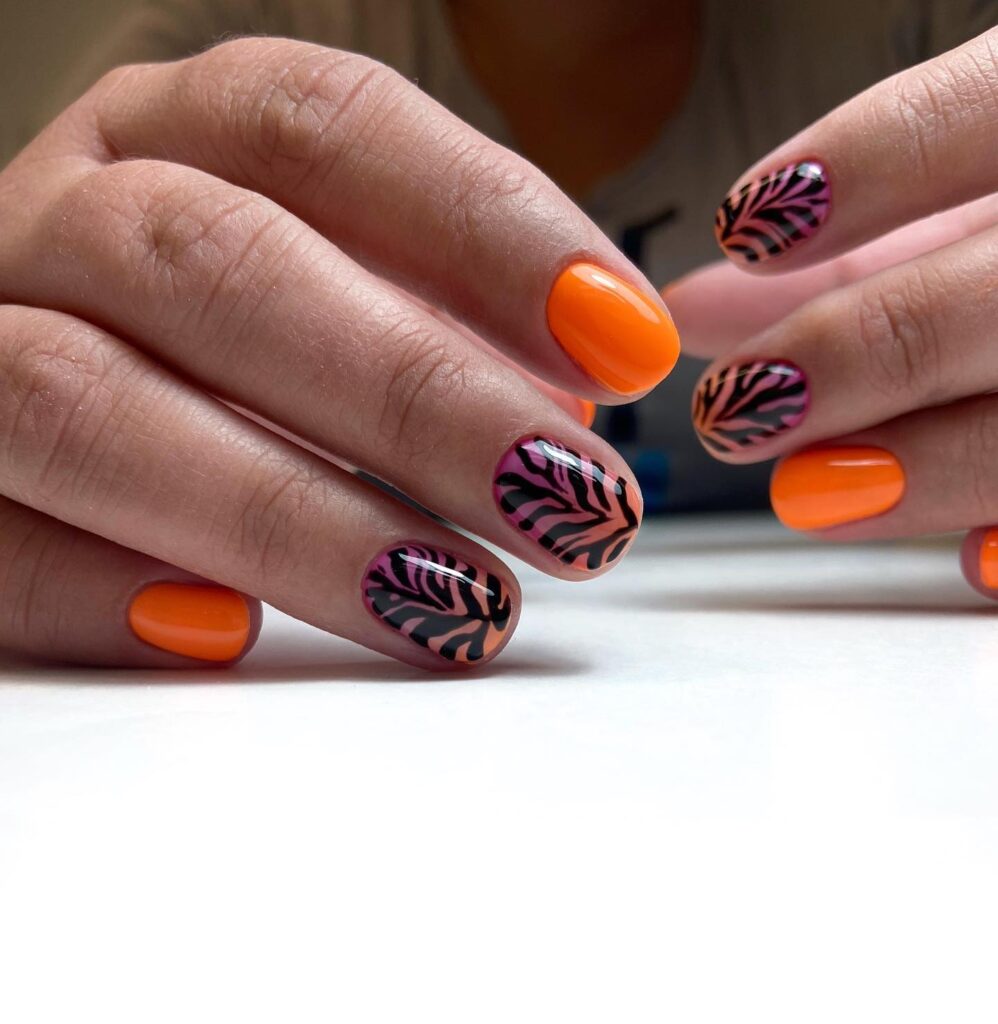 Tiger Trail: Orange Nails with Striped Patterns