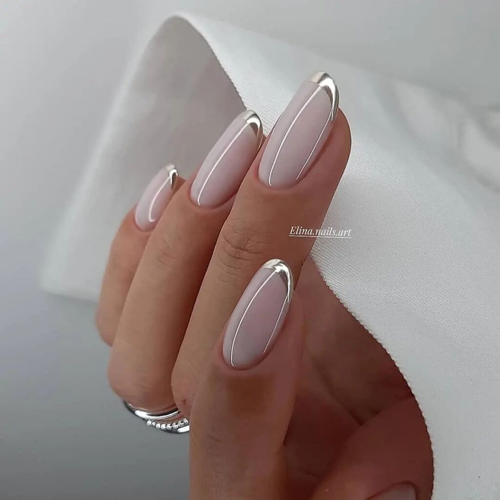 Modern Chic Silver-Lined Nails